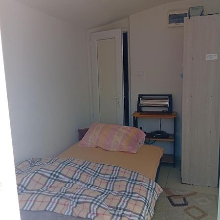 Monte Room Podgorica Esterno foto